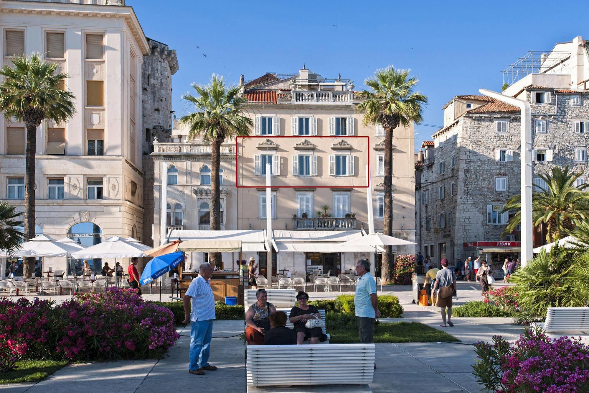 Riva And Diocletian Hotell *